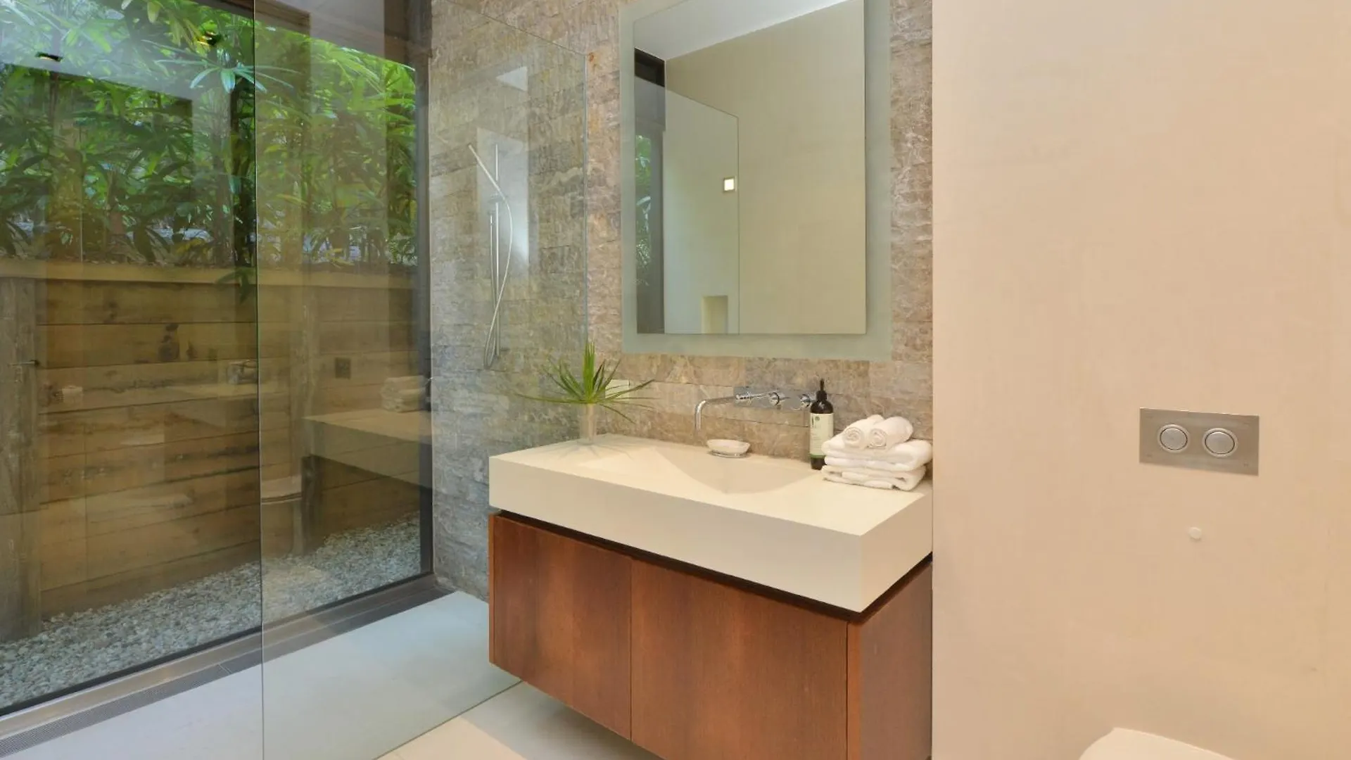Holiday home Bayu On Murphy Street Port Douglas